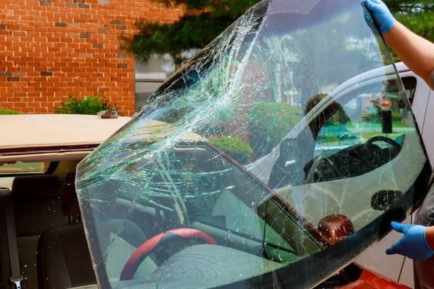 Windshield Repair Near Me, Moreno Valley Expert Auto Glass Repair with Same Day Service Riverside